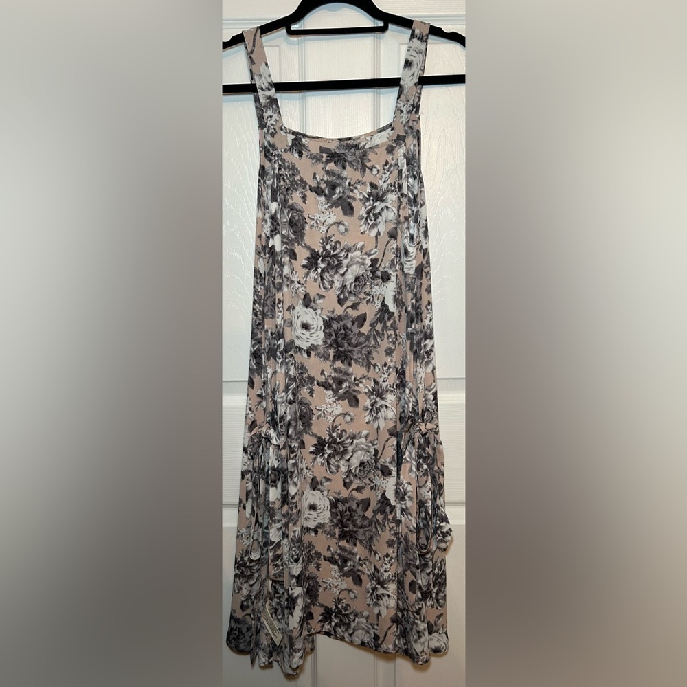 Intimately FREE PEOPLE Grey Flower Pattern Midi Dress- Size Small - Picture 3 of 7